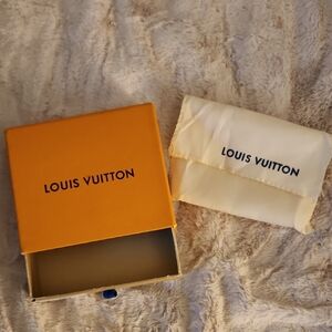 Louis Vuitton Vibrant Orange Box with Small Dust Bag